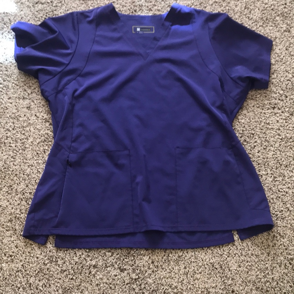 Wonder wink scrub top 2X